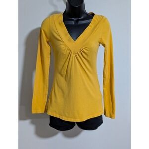 Tresics Mustard Yellow V Neck Long Sleeve Basic Shirt Blouse size Medium